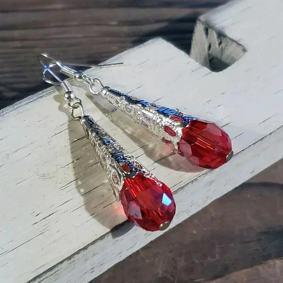 Artisan Caged Filigree Faceted Red Crystal Silver Teardrop Earrings - Picture 1 of 10